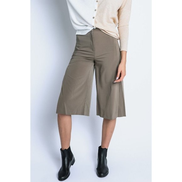 Women's Wide Leg Pants with Side Slit - Comfortable and Stylish - Picture 10 of 10